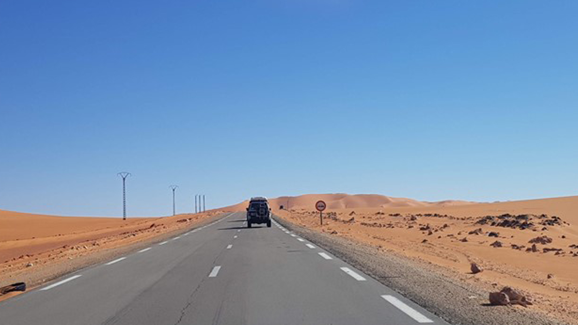 Strada di arrivo a Douz